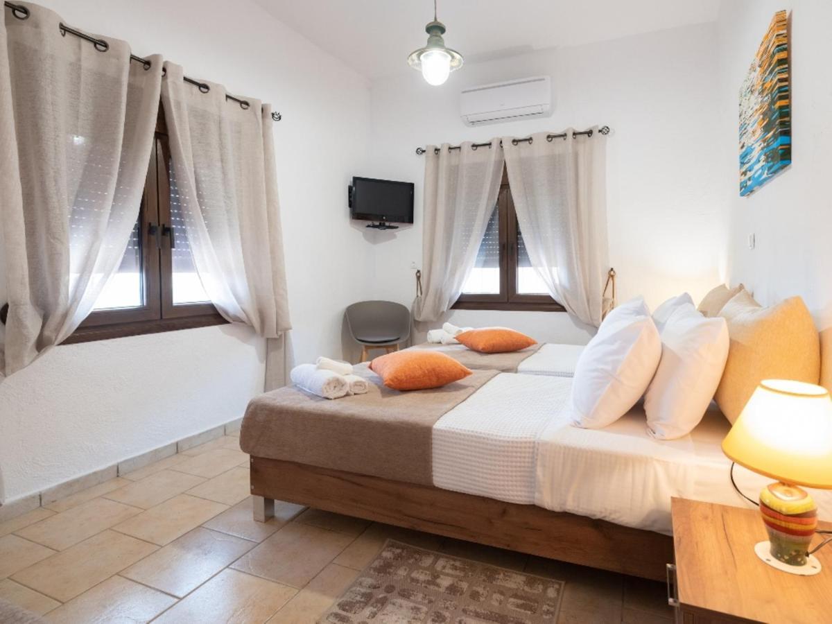 Atalanti Seaside Junior Suites Keratokampos Exterior photo