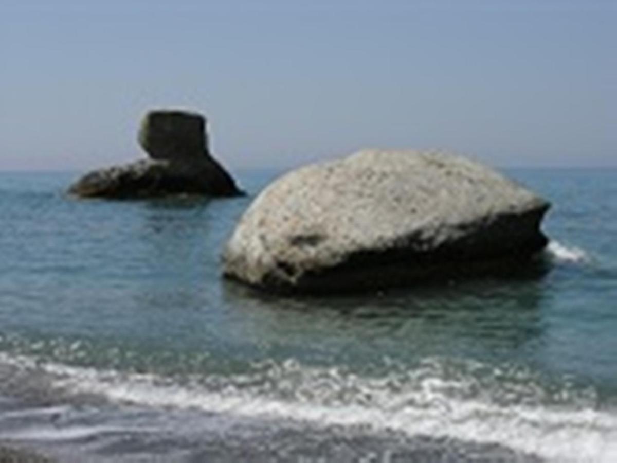 Atalanti Seaside Junior Suites Keratokampos Exterior photo