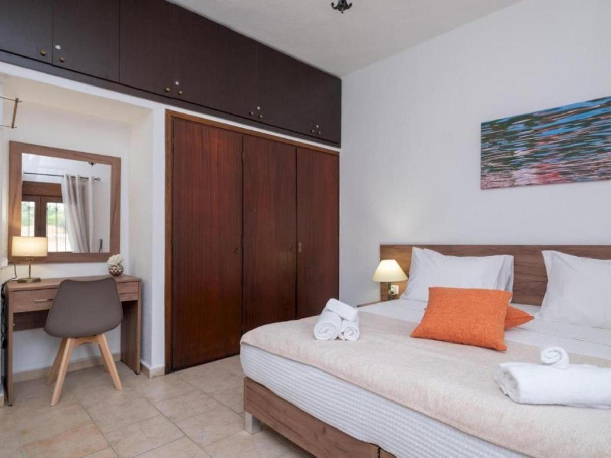 Atalanti Seaside Junior Suites Keratokampos Exterior photo